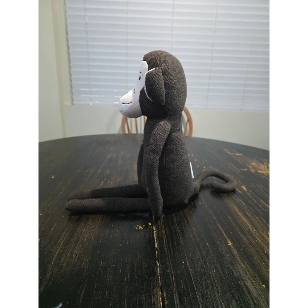 Pillowfort Monkey Figural Throw‎ Pillow Kids 12in Brown Excellent Herringbone